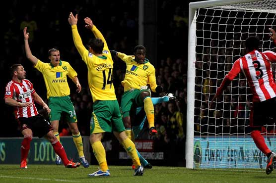 Norwich hold off Sunderland to win 2-1 in EPL