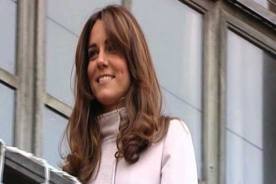 Palace says Duchess of Cambridge expecting a baby