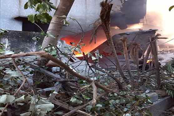 Three hurt in Chinese military jet crash