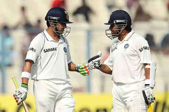 England bowlers dominate 1st day of Kolkata Test 