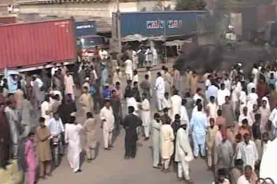 Karachi: Transporters’ strike causes scarcity of food
