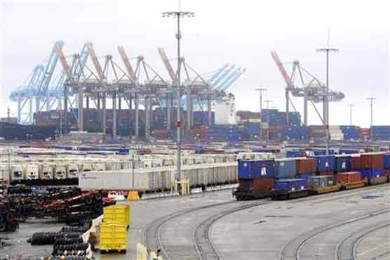 Decline in US imports, exports increases trade deficit