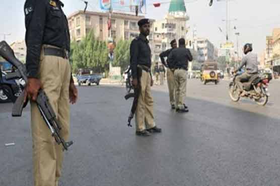 Doctor, cop among six killed in Karachi violence