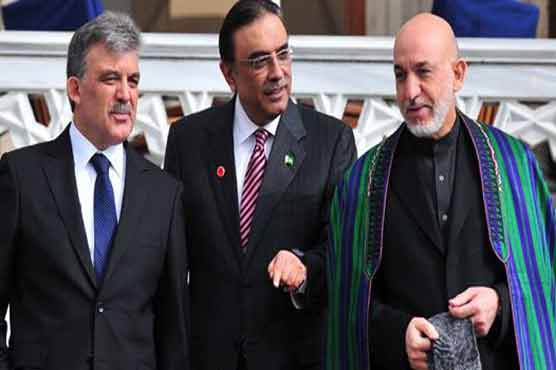  Pak, Afghan presidents meet in Turkey 