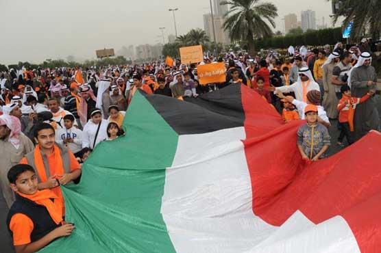 Kuwait names new government with no major changes