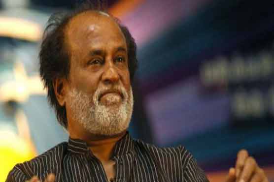 Rajnikanth urges fans to quit smoking