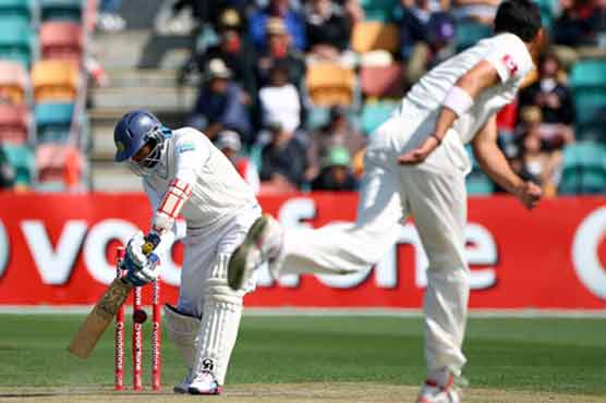 Australia on top despite Dilshan's fight back