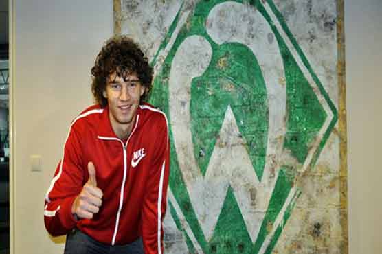 Pavlovic inks deal with Werder Bremen