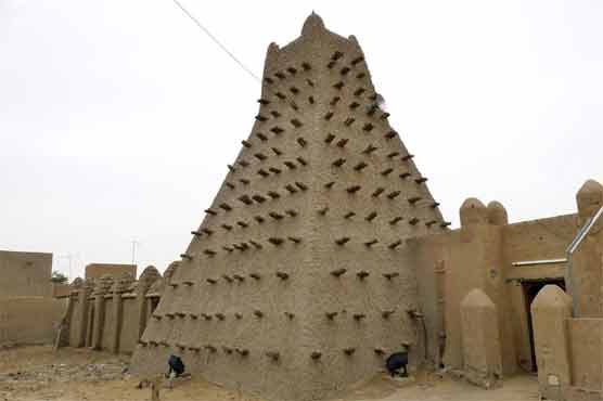 Mali militants destroying remaining mausoleums 