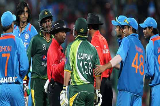 Ishant, Kamran fined for spat in Bangalore T20