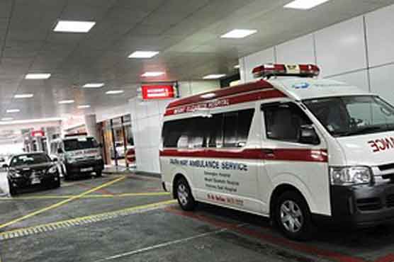 India gang-rape victim in Singapore for treatment 