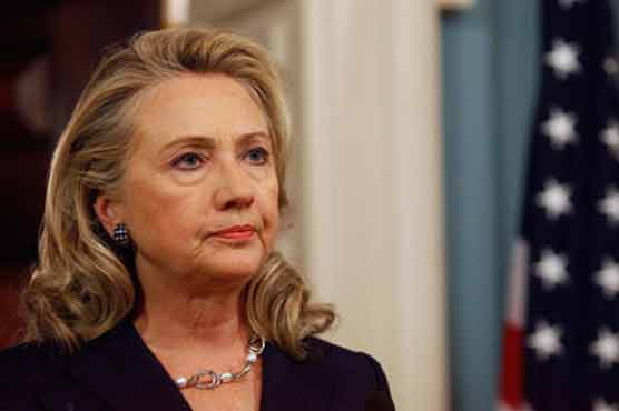 Clinton, still recovering, to be back at desk Monday