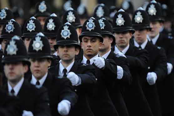 23,000 UK police do part time jobs 