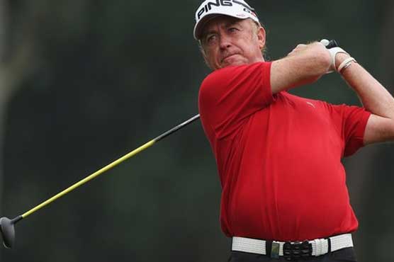 Golf: Jimenez breaks leg skiing  