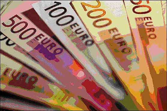Euro, dollar rangebound in Asia