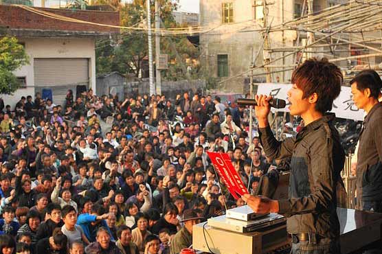 Rebel China village gets right to vote