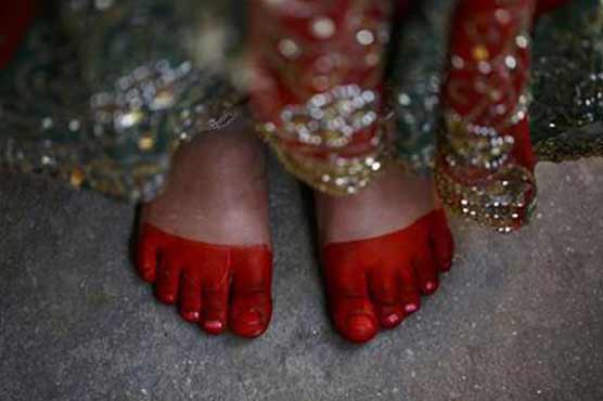 Toddlers subjected to palm-reading assessments in China