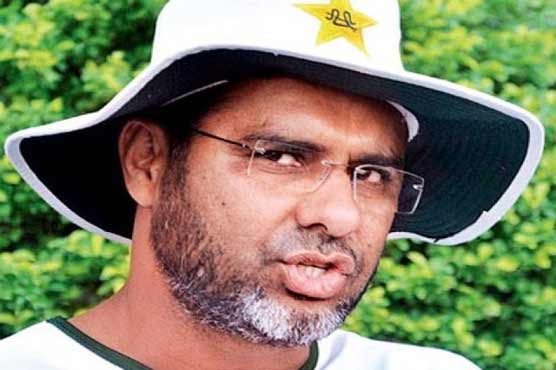 Younis urges ban reduction for Amir