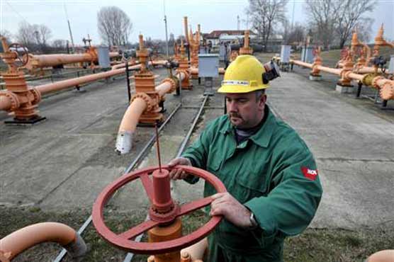 Gazprom admits reducing gas supplies to Europe