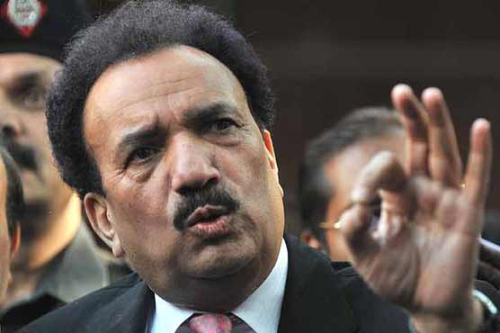 Malik asks Nisar to take back words against Army