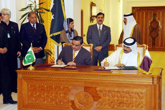 Qatar to give 500mcf gas per day to Pakistan