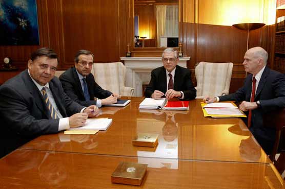 Greeks agree on austerity, unions call strike