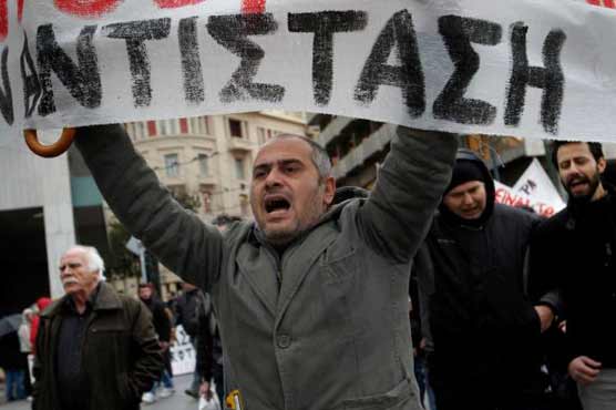 Greece on strike as bailout deal in limbo