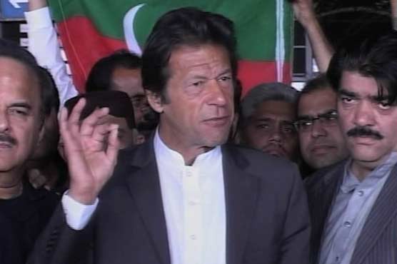 PM put country at stake to hide corruption: Imran