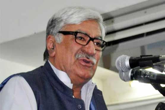 Asfandyar Wali backs government 