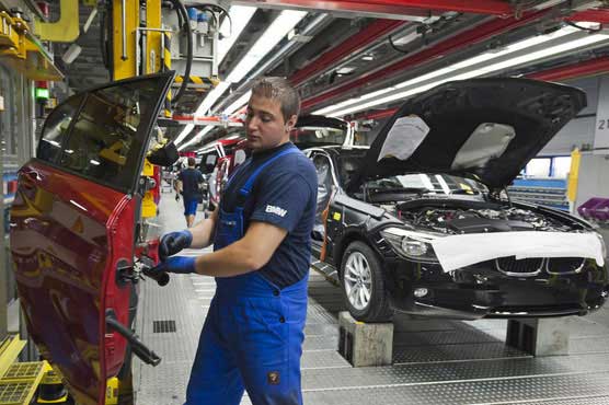 German economy shrinks by 0.2 percent