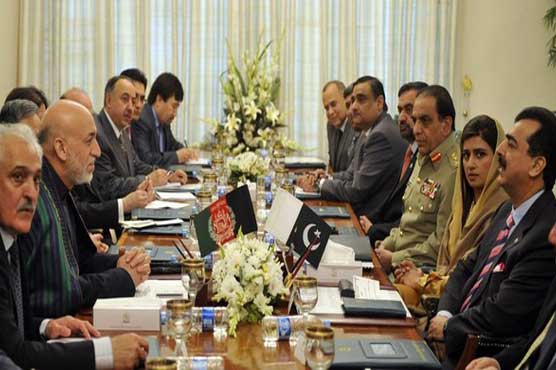 Karzai seeks Pak help to advance Afghan peace