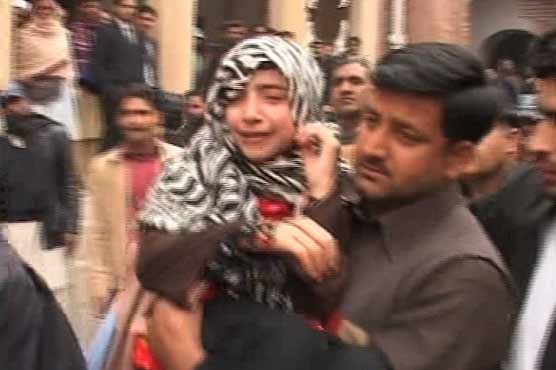 Girl's handing over: SC requested to take suo moto
