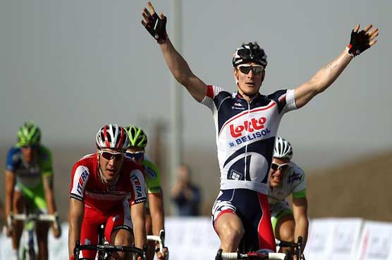 Kittel wins third stage of Tour of Oman