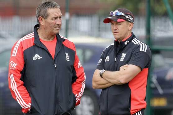 England hires Gooch as full-time batting coach