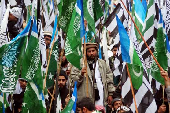 DPC threatens 'civil war' if Nato supplies restored