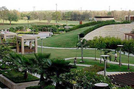 Top Olympus executive found dead in India park