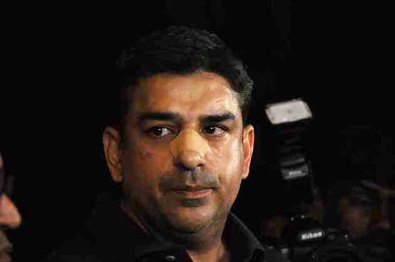 Saif Ali Khan landed first punch: Witness