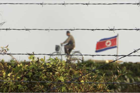 S. Korea passes resolution on N. Korea refugees
