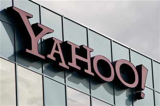 Yahoo threatens Facebook as patent war looms