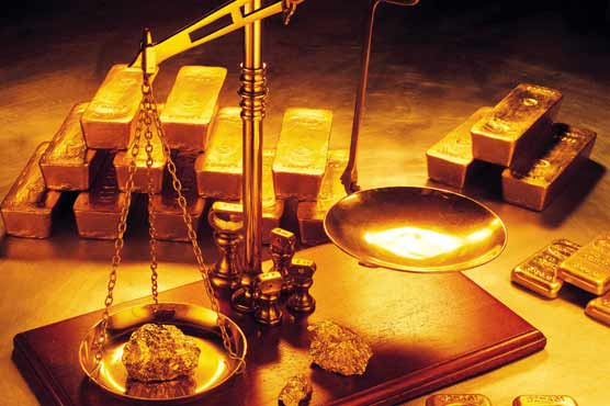 Gold price jumps Rs557 per 10 grams