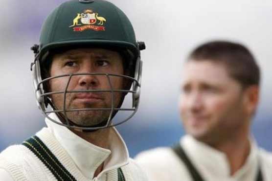 Clarke hits 2 tons, desperate Ponting 100