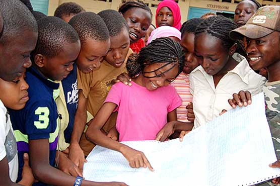 Kenya parents attack teachers over exam results