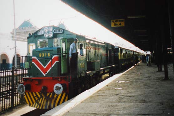 Finance ministry doubles PR debt ceiling