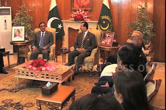 No threat to democracy: Zardari