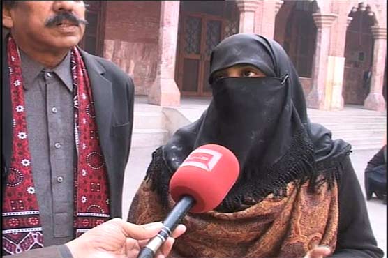 Yellow Cab denial: Girl files petition in LHC 