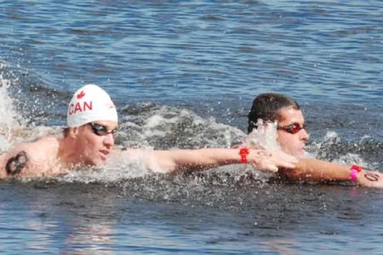 Pool chlorine tied to lung damage in elite swimmers