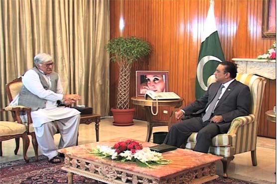 Wali meets Zardari to discuss political situation