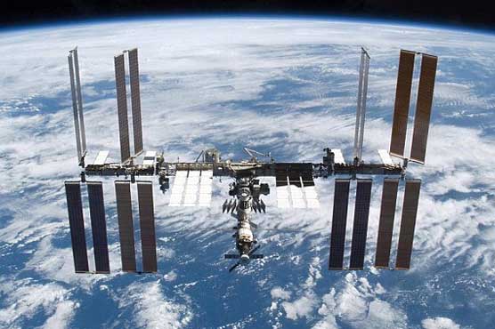 Space station moves up and out of way of debris