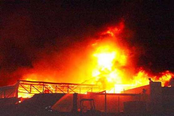 Raging fire destroys Karachi factory
