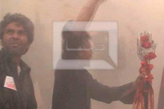 Khanpur: shelling on procession; DSP suspended